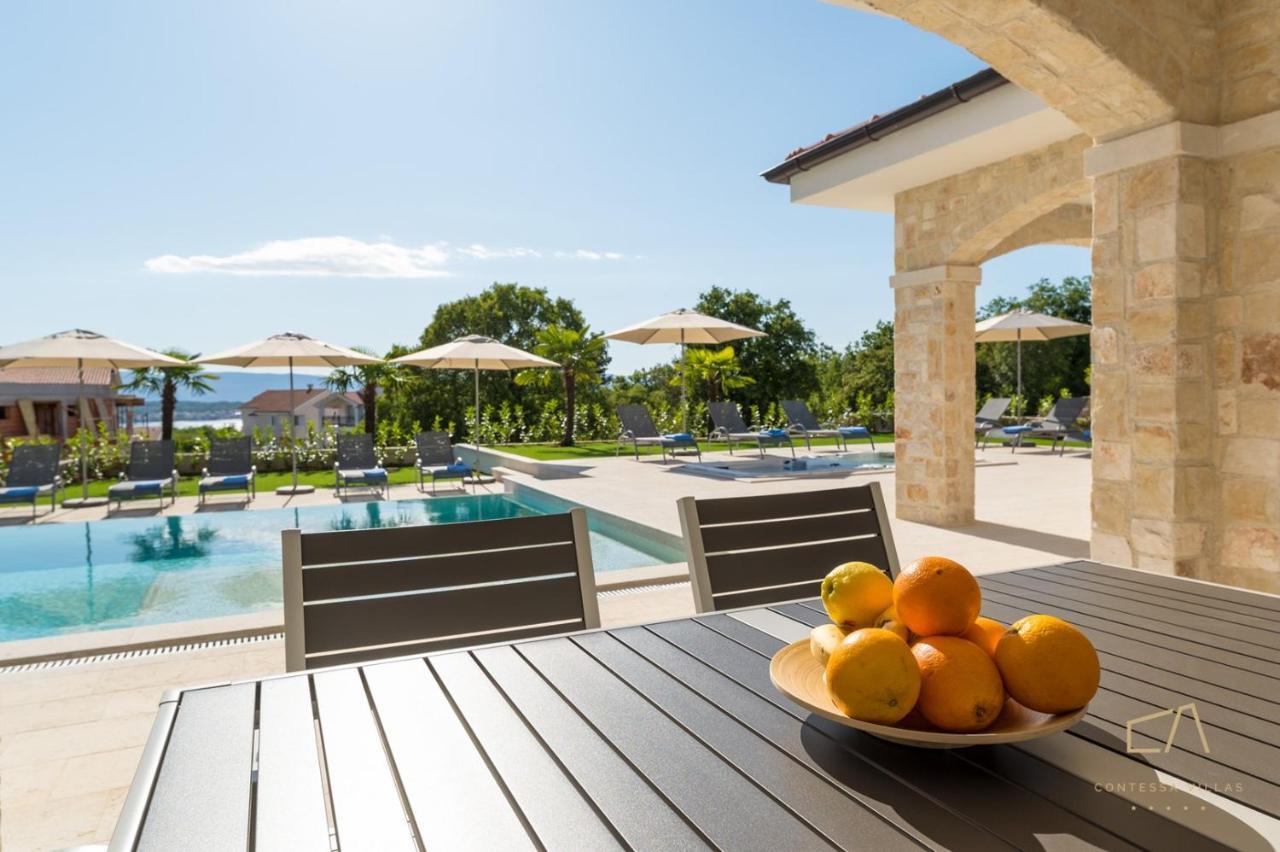 Luxury Apartments Loma Sveti Vid-Miholjice Kültér fotó