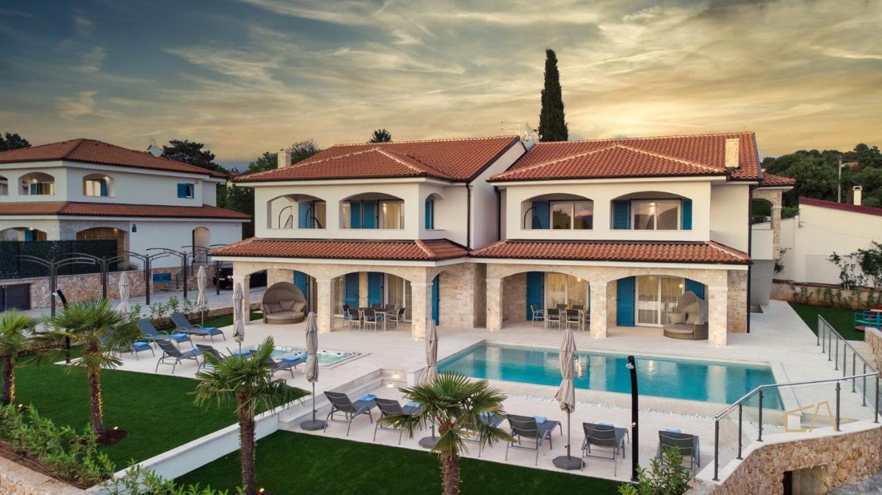 Luxury Apartments Loma Sveti Vid-Miholjice Kültér fotó