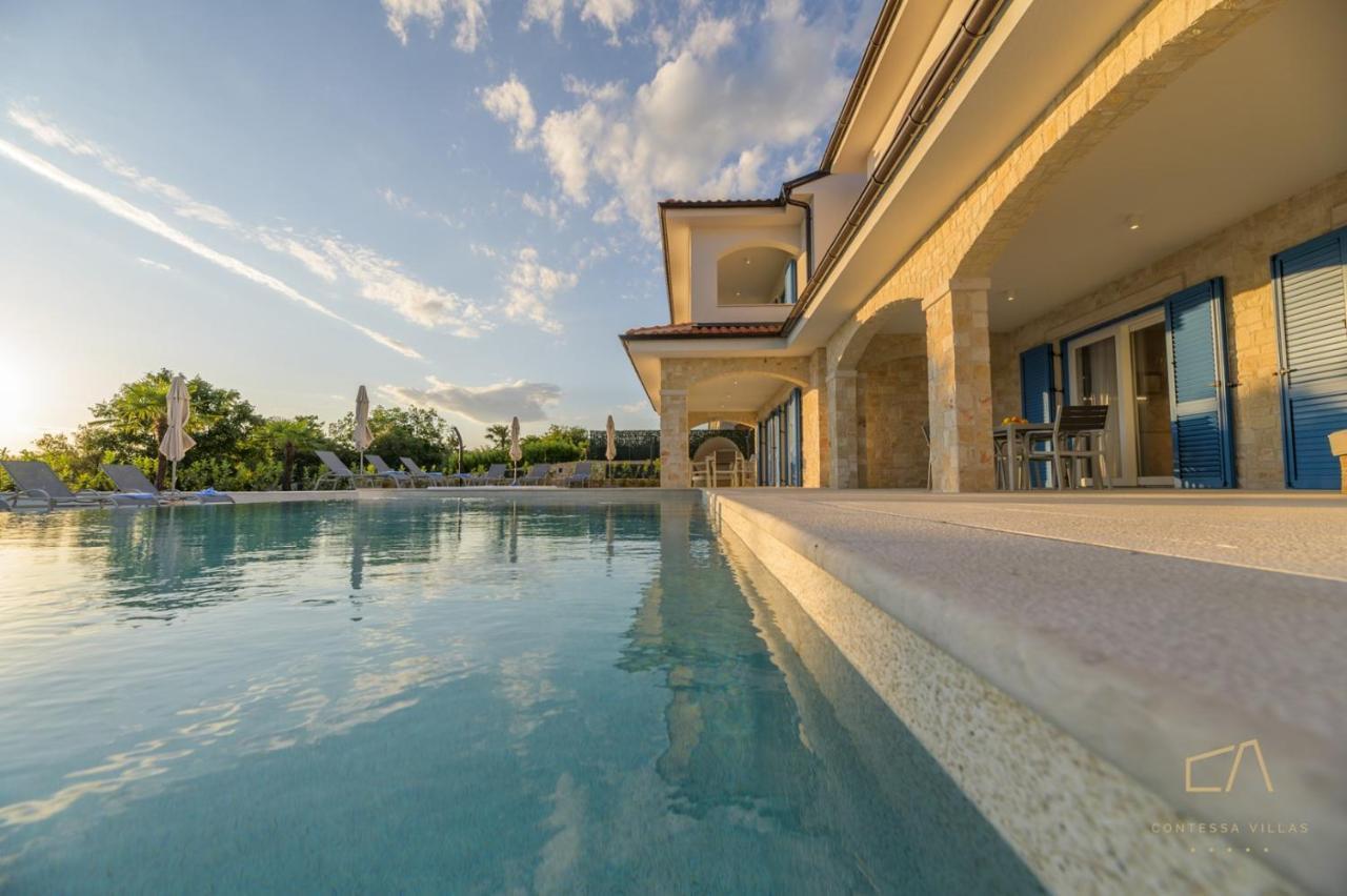 Luxury Apartments Loma Sveti Vid-Miholjice Kültér fotó