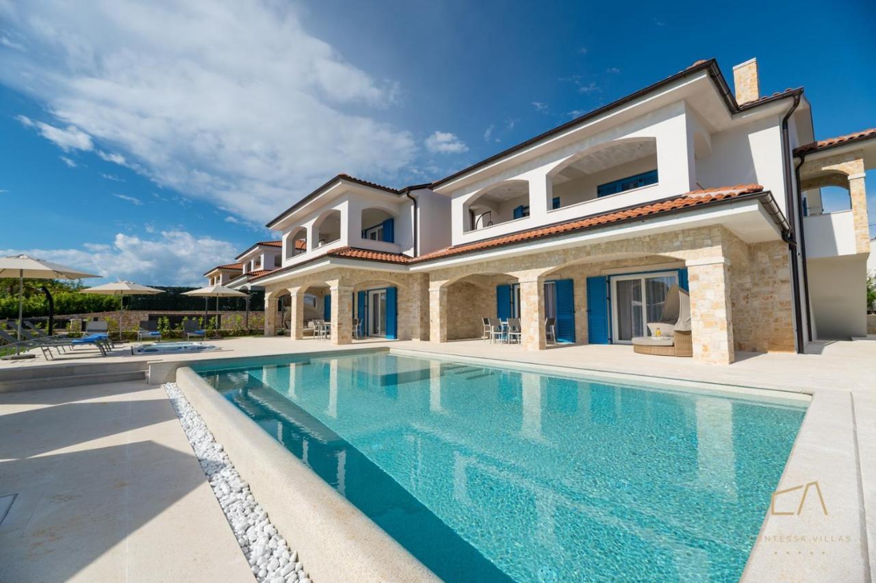 Luxury Apartments Loma Sveti Vid-Miholjice Kültér fotó